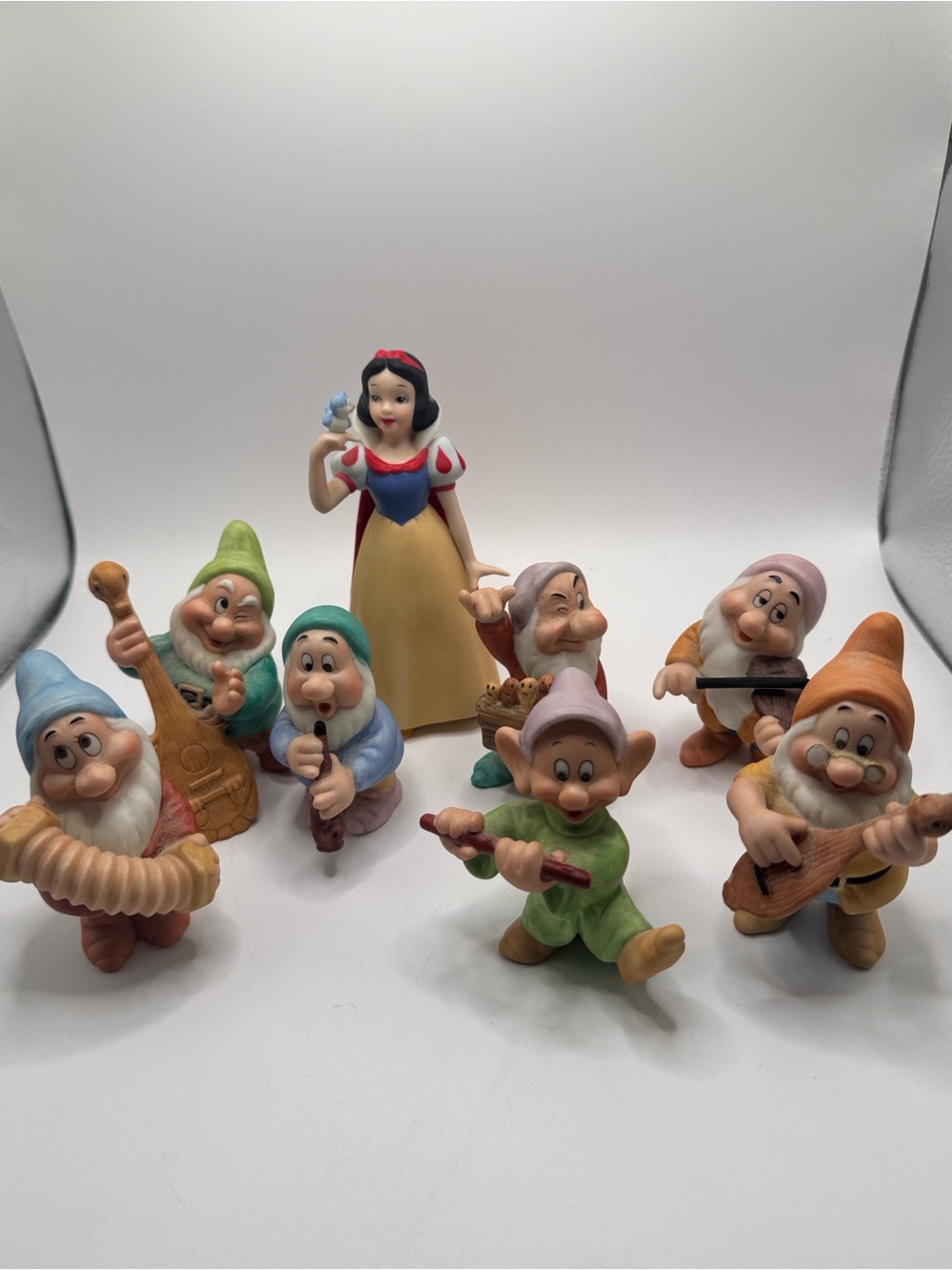 Disney Snow White & Seven Dwarfs Colorful Figurine Set - Ceramic
